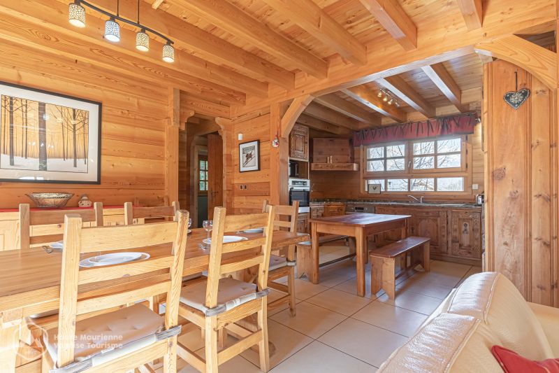 photo 4 Location entre particuliers Valfrjus chalet Rhne-Alpes Savoie Salon