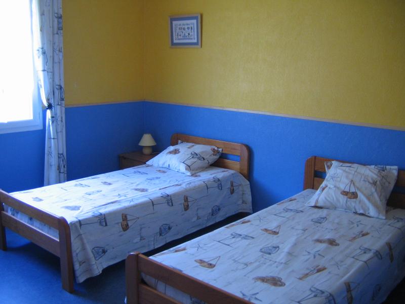 photo 7 Location entre particuliers Crozon maison Bretagne Finistre chambre 2