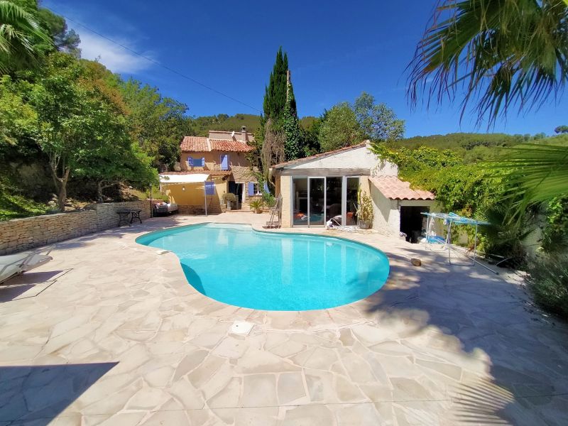 photo 2 Location entre particuliers La Cadire d'Azur villa Provence-Alpes-Cte d'Azur Var Piscine