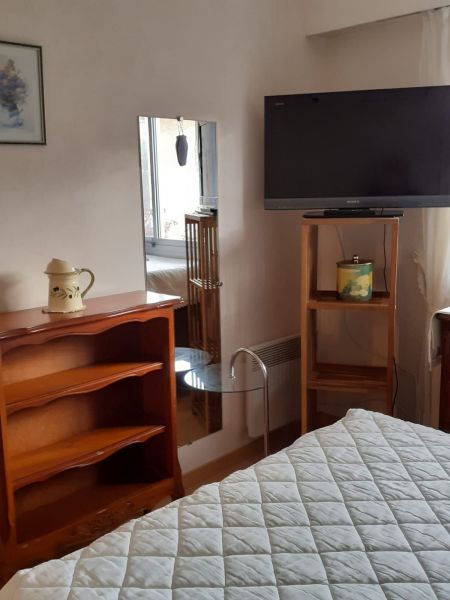 photo 19 Location entre particuliers Sainte Maxime appartement Provence-Alpes-Cte d'Azur Var chambre