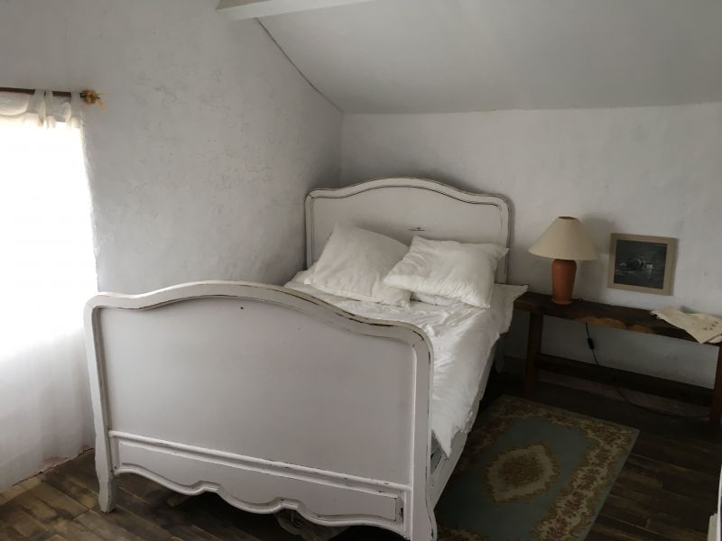 photo 7 Location entre particuliers Cahors gite Midi-Pyrnes Lot chambre 3