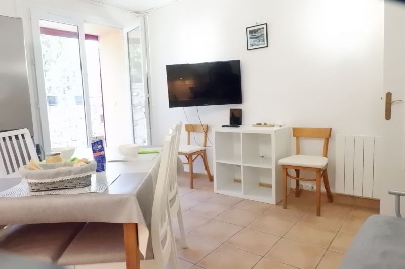 photo 18 Location entre particuliers Le Lavandou appartement Provence-Alpes-Cte d'Azur Var Salle  manger