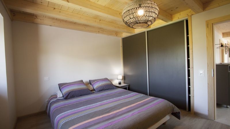 photo 4 Location entre particuliers Annecy gite Rhne-Alpes Haute-Savoie chambre 1