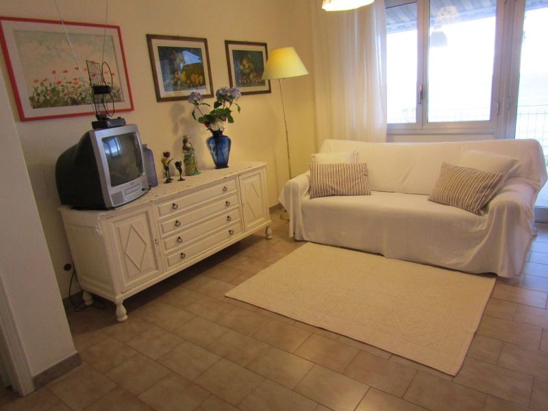 photo 6 Location entre particuliers Taormine appartement Sicile Messine (province de) Salon