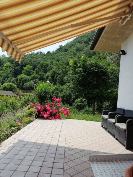 photo 18 Location entre particuliers Sal villa Lombardie Brescia (province de) Terrasse