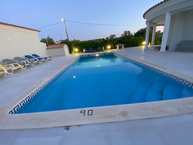 photo 2 Location entre particuliers Albufeira villa Algarve  Piscine