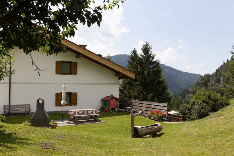 photo 4 Location entre particuliers Predazzo appartement Trentin-Haut-Adige Trente (province de) Jardin