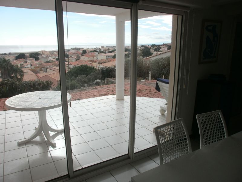 photo 5 Location entre particuliers Saint Pierre la Mer appartement Languedoc-Roussillon Aude Terrasse