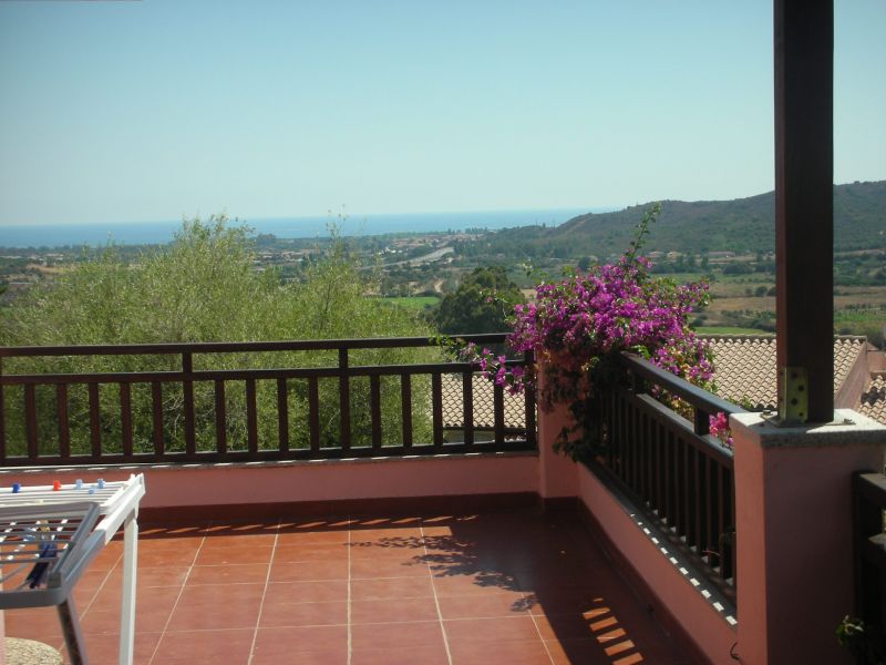 photo 9 Location entre particuliers Budoni appartement Sardaigne Olbia Tempio (province de) Vue de la terrasse