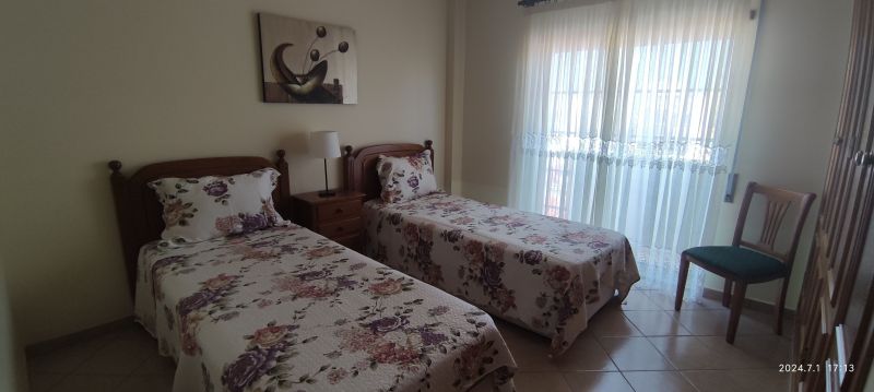 photo 8 Location entre particuliers Monte Gordo appartement Algarve  chambre 1