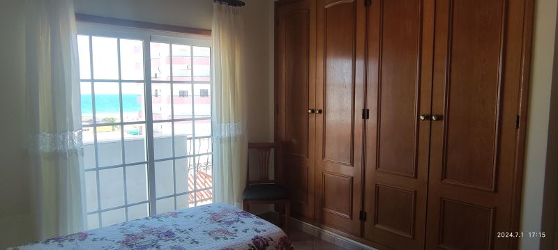 photo 10 Location entre particuliers Monte Gordo appartement Algarve  chambre 1