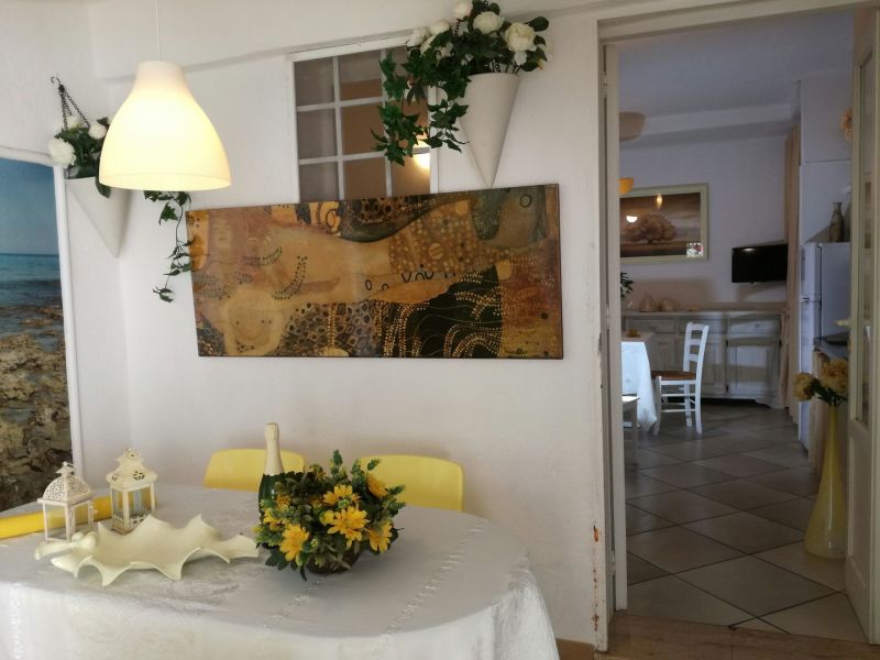 photo 10 Location entre particuliers Ostuni appartement Pouilles Brindisi (province de) Cour