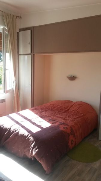 photo 10 Location entre particuliers Cavalaire-sur-Mer villa Provence-Alpes-Cte d'Azur Var chambre 1