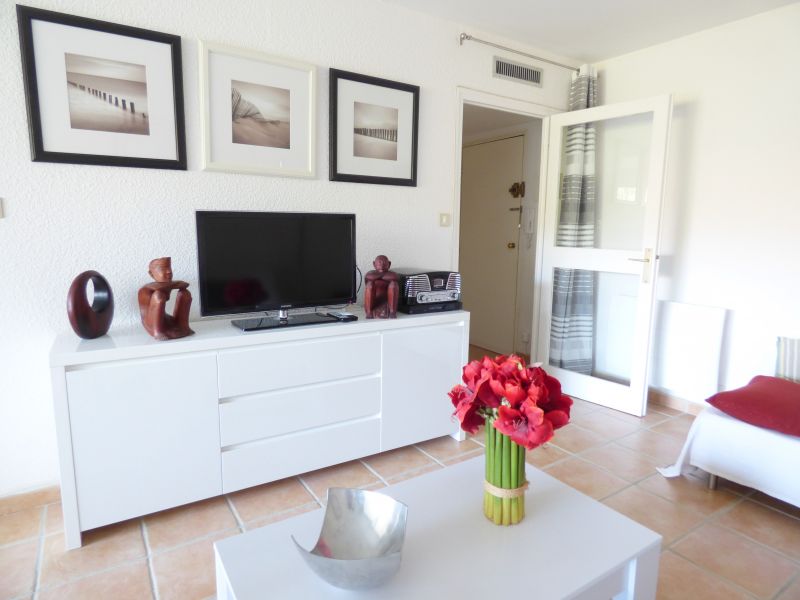 photo 10 Location entre particuliers Bandol appartement Provence-Alpes-Cte d'Azur Var Sjour