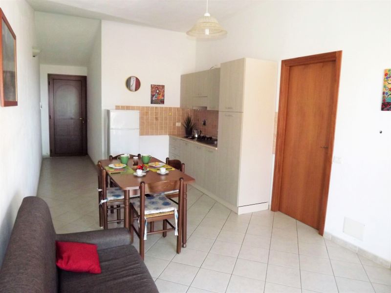 photo 3 Location entre particuliers Santa Maria Navarrese appartement Sardaigne Ogliastra (province de) Salle  manger