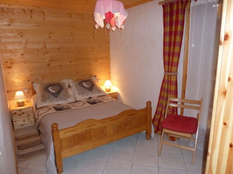 photo 5 Location entre particuliers Tignes chalet Rhne-Alpes Savoie chambre 1