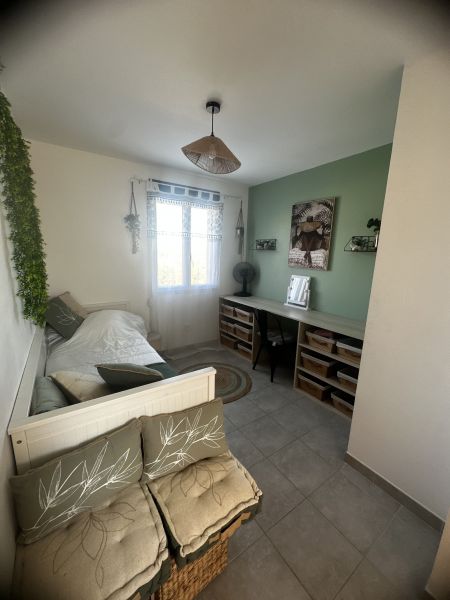 photo 10 Location entre particuliers Sainte Maxime villa Provence-Alpes-Cte d'Azur Var chambre 3