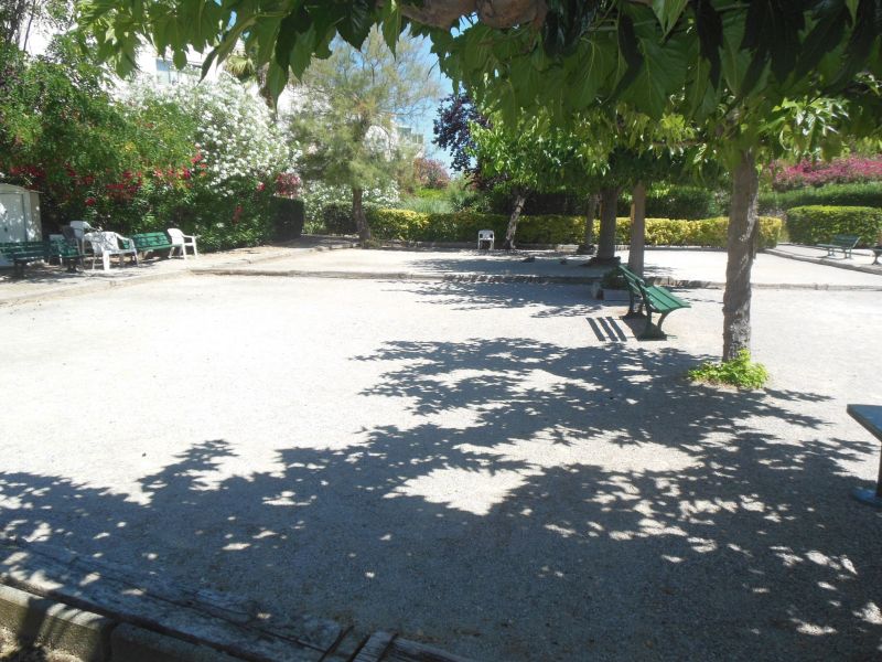 photo 10 Location entre particuliers Le Grau du Roi appartement Languedoc-Roussillon Gard Jardin