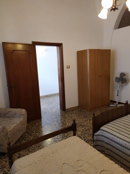 photo 16 Location entre particuliers Torre Suda maison Pouilles Lecce (province de) chambre 4