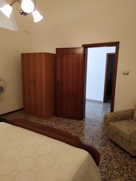 photo 18 Location entre particuliers Torre Suda maison Pouilles Lecce (province de) chambre 1