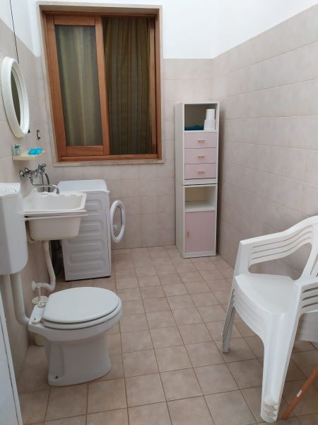 photo 21 Location entre particuliers Torre Suda maison Pouilles Lecce (province de) salle de bain