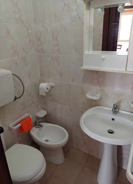 photo 13 Location entre particuliers San Pietro in Bevagna appartement   salle de bain 2