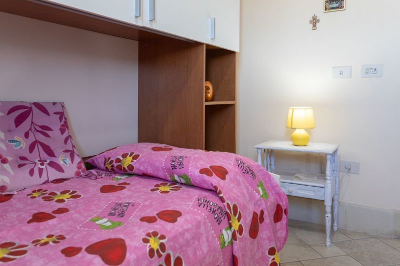 photo 18 Location entre particuliers  villa Pouilles Lecce (province de) chambre 2