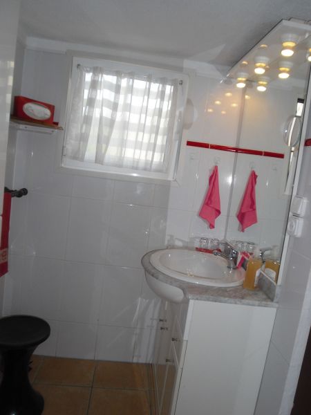 photo 16 Location entre particuliers Empuriabrava appartement Catalogne Grone (province de) salle de bain