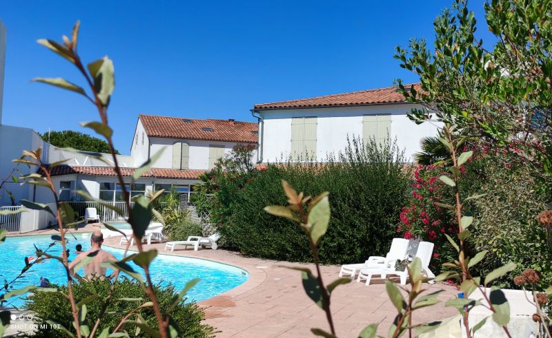 photo 0 Location entre particuliers La Couarde-sur-Mer appartement Poitou-Charentes Charente-Maritime Piscine