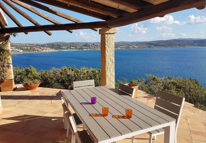 photo 1 Location entre particuliers Santa Teresa di Gallura villa Sardaigne Olbia Tempio (province de) Vue de la terrasse