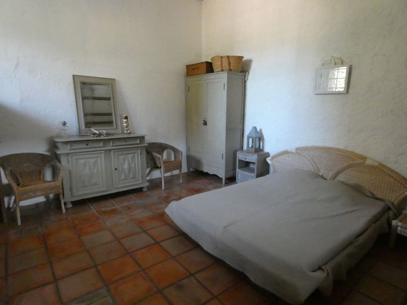 photo 9 Location entre particuliers Le Thoronet maison Provence-Alpes-Cte d'Azur Var chambre 3