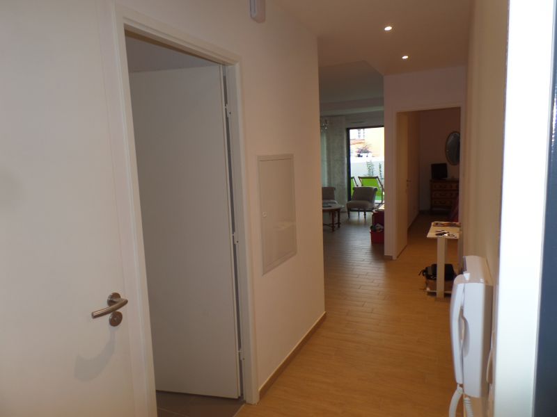 photo 5 Location entre particuliers Six Fours Les Plages appartement Provence-Alpes-Cte d'Azur Var Couloir