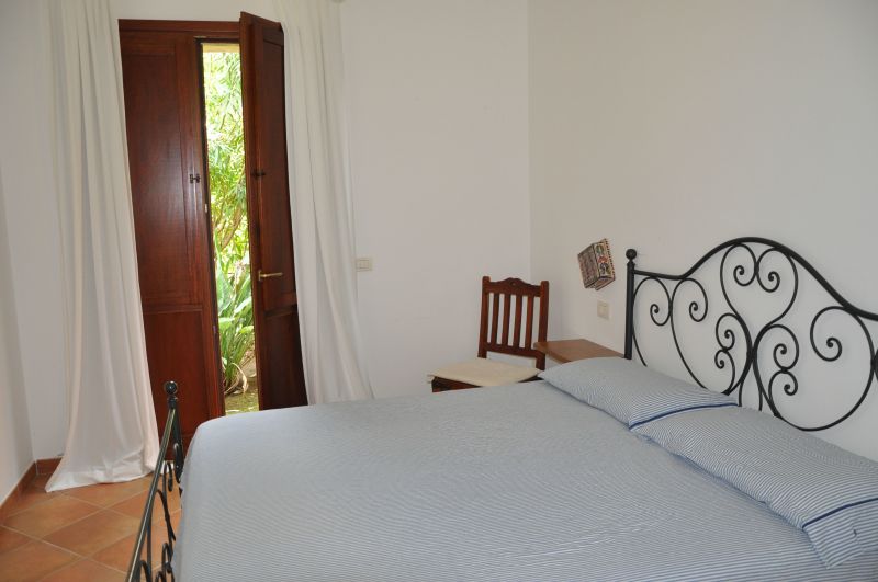 photo 14 Location entre particuliers Villasimius appartement Sardaigne Cagliari (province de) chambre 1