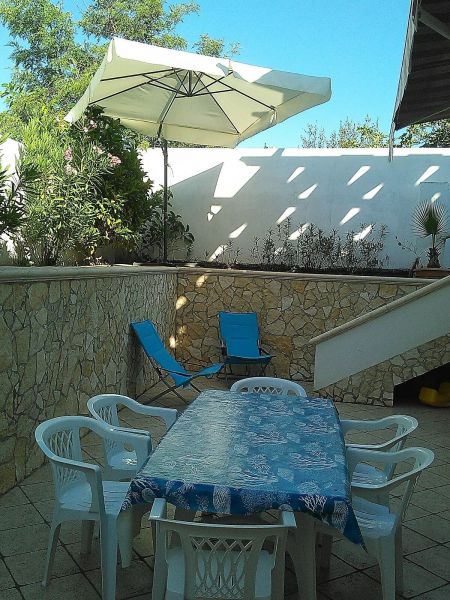 photo 21 Location entre particuliers Gallipoli appartement Pouilles Lecce (province de) Jardin