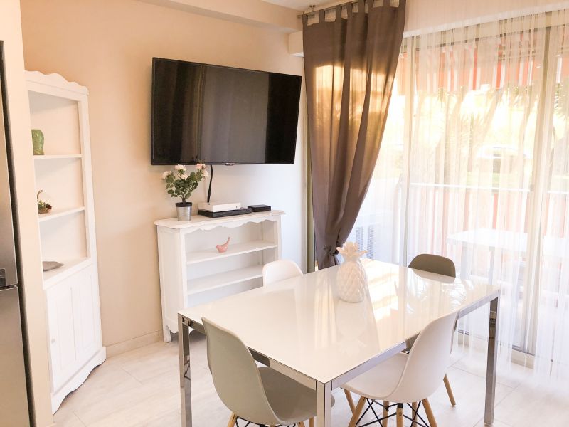 photo 8 Location entre particuliers Juan les Pins appartement Provence-Alpes-Cte d'Azur Alpes-Maritimes