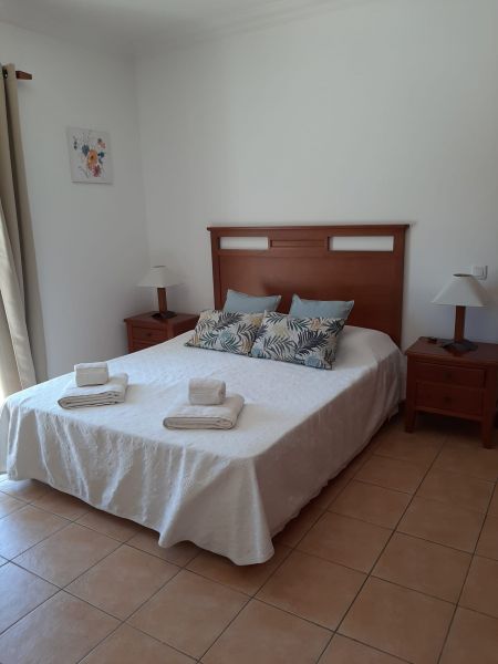 photo 16 Location entre particuliers Olho villa Algarve  chambre 1