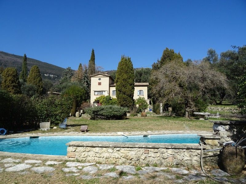 photo 10 Location entre particuliers Grasse villa Provence-Alpes-Cte d'Azur Alpes-Maritimes Piscine
