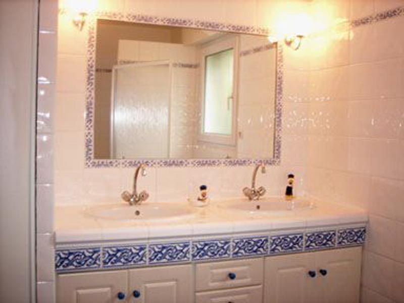 photo 9 Location entre particuliers Trelevern maison Bretagne Ctes d'Armor salle de bain