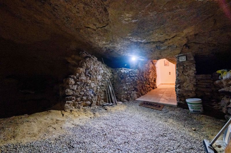 photo 18 Location entre particuliers Bedoin maison Provence-Alpes-Cte d'Azur Vaucluse Cave