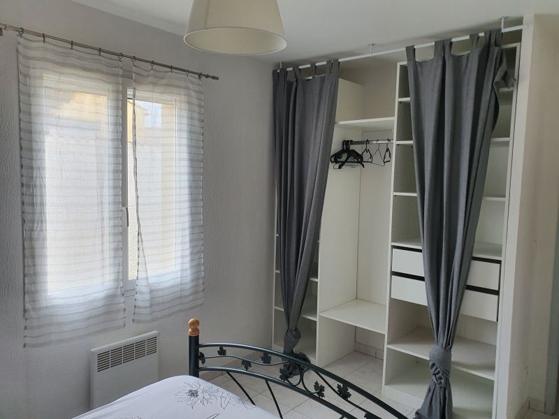 photo 6 Location entre particuliers Bormes Les Mimosas maison Provence-Alpes-Cte d'Azur Var chambre 1