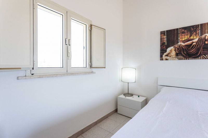 photo 11 Location entre particuliers Ugento - Torre San Giovanni studio Pouilles Lecce (province de) chambre