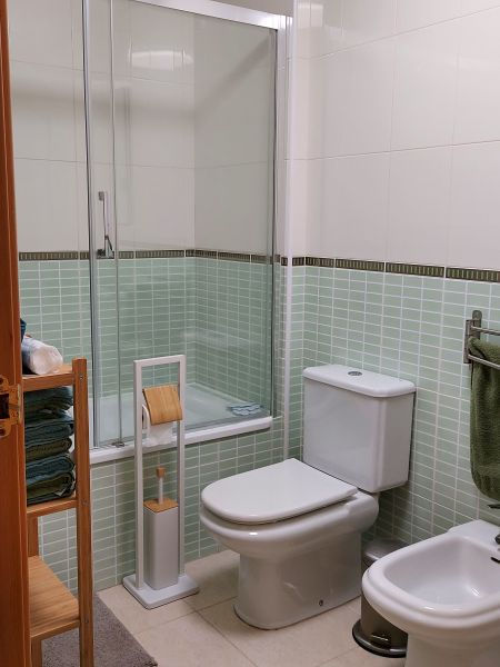 photo 10 Location entre particuliers Alcanar appartement Catalogne Tarragone (province de) salle de bain