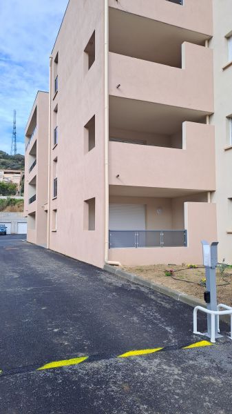 photo 1 Location entre particuliers Ile Rousse appartement Corse Haute-Corse Parking