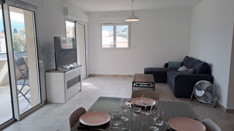 photo 9 Location entre particuliers Ile Rousse appartement Corse Haute-Corse Salon