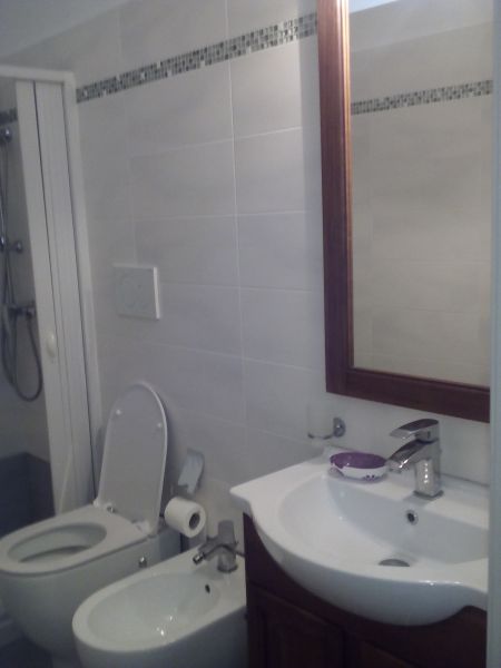 photo 19 Location entre particuliers Gallipoli appartement Pouilles Lecce (province de) salle de bain 1
