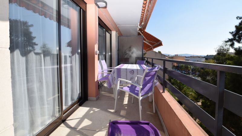 photo 19 Location entre particuliers Cavalaire-sur-Mer appartement Provence-Alpes-Cte d'Azur Var Terrasse