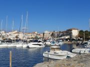 Locations appartements vacances Sanary-Sur-Mer: appartement n 10134