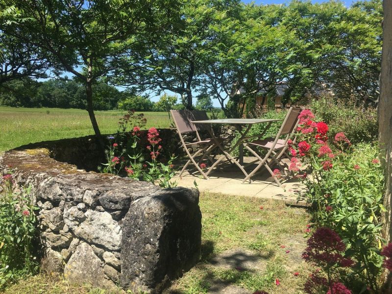 photo 13 Location entre particuliers Monpazier studio Aquitaine Dordogne Vue de la terrasse