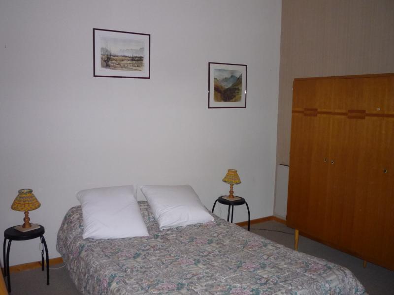 photo 13 Location entre particuliers La joue du Loup appartement Provence-Alpes-Cte d'Azur Hautes-Alpes chambre 2