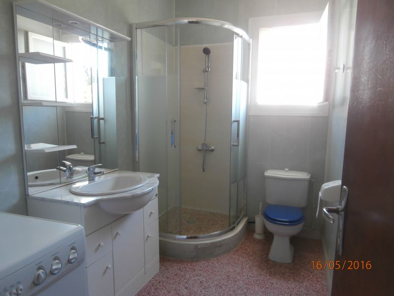 photo 3 Location entre particuliers Argeles sur Mer appartement Languedoc-Roussillon Pyrnes-Orientales salle de bain